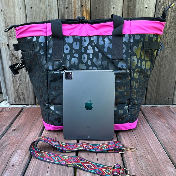💗NEW LEOPARD PRINT HOT PINK INSULATED THERMAL COOLER LUNCH PICNIC BAG TOTE💗 - Picture 4 of 8